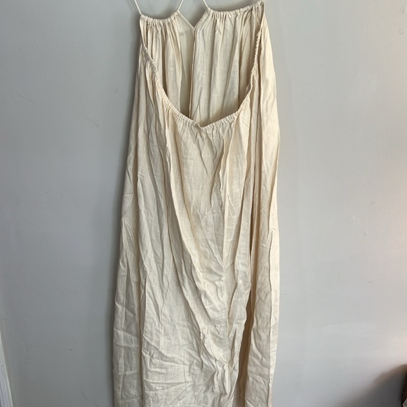 ASOS Cream Cutout Flowy Dress​​ - Picture 5 of 5